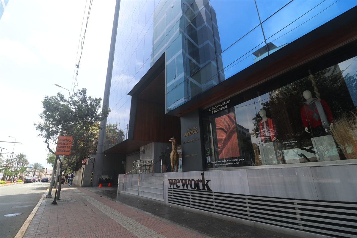 WeWork Larco, Oficinas a medida · Miraflores - proyecto de instalaciones MEP por DEUSTUA Ingenieros